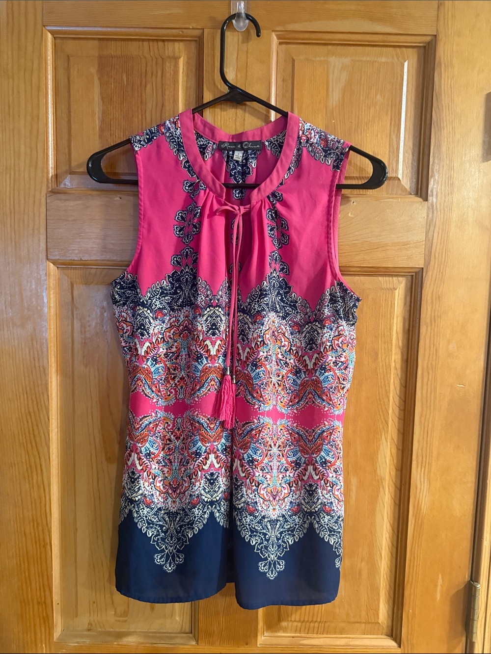 Rose & Olive women’s sleeveless tank top size small.